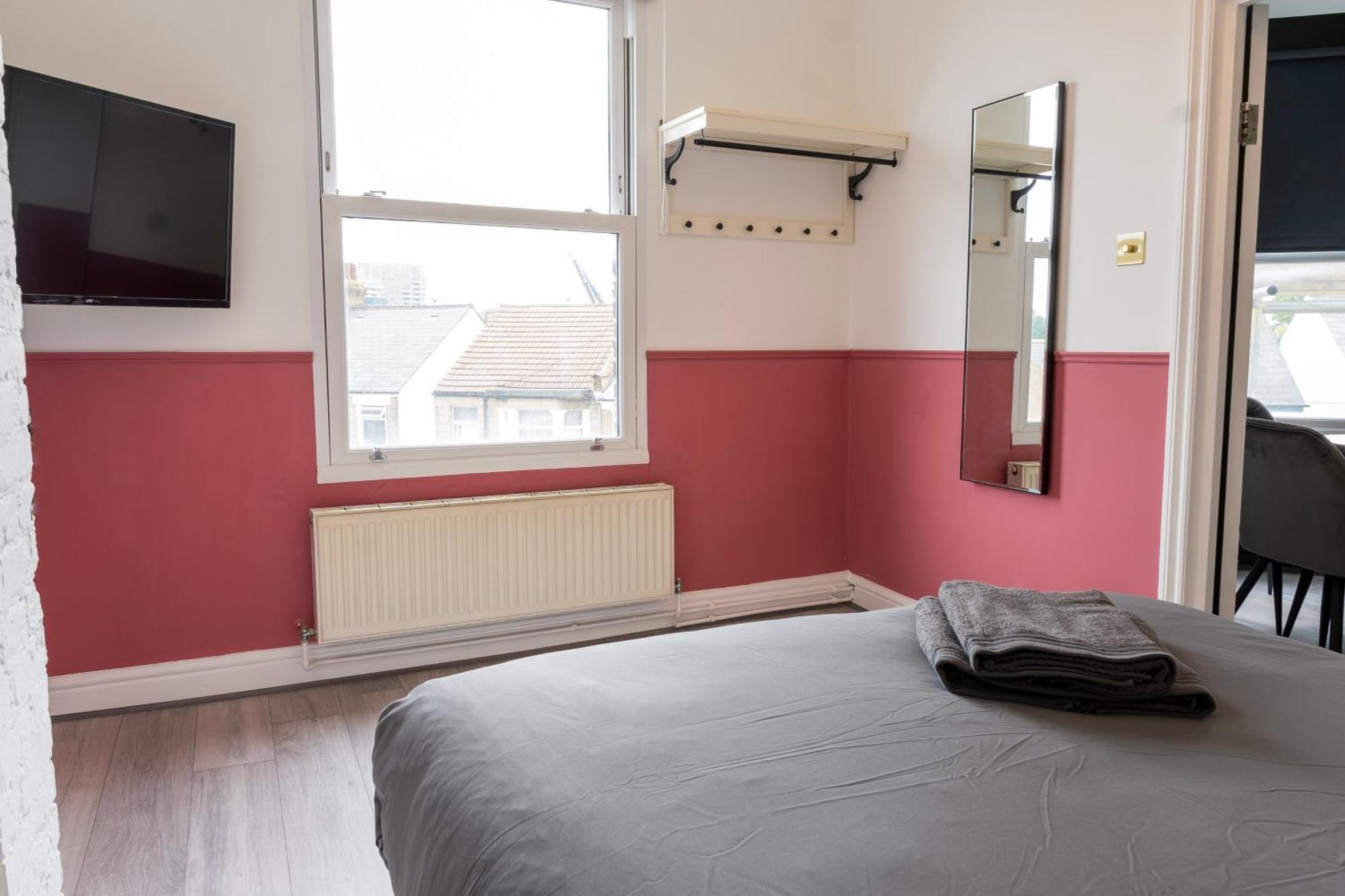 5C- Stylish Urban Retreat - Spacious 2 Bed Flat London Eksteriør billede