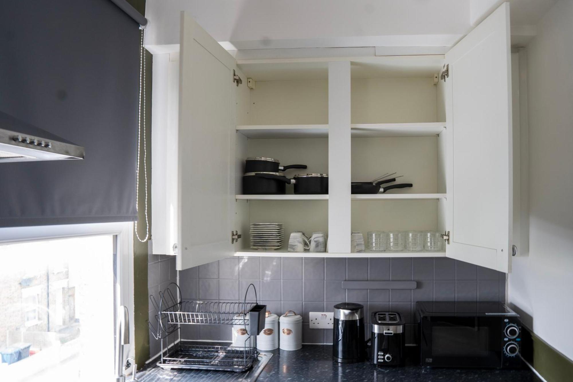 5C- Stylish Urban Retreat - Spacious 2 Bed Flat London Eksteriør billede