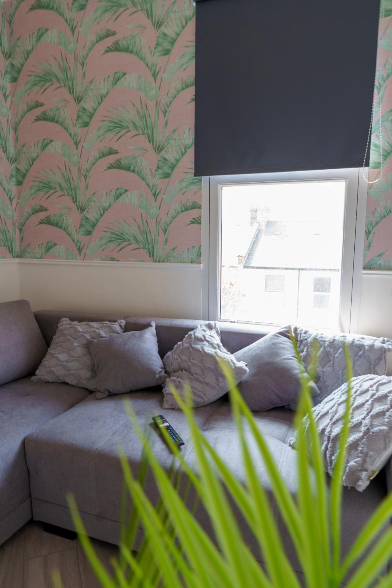 5C- Stylish Urban Retreat - Spacious 2 Bed Flat London Eksteriør billede