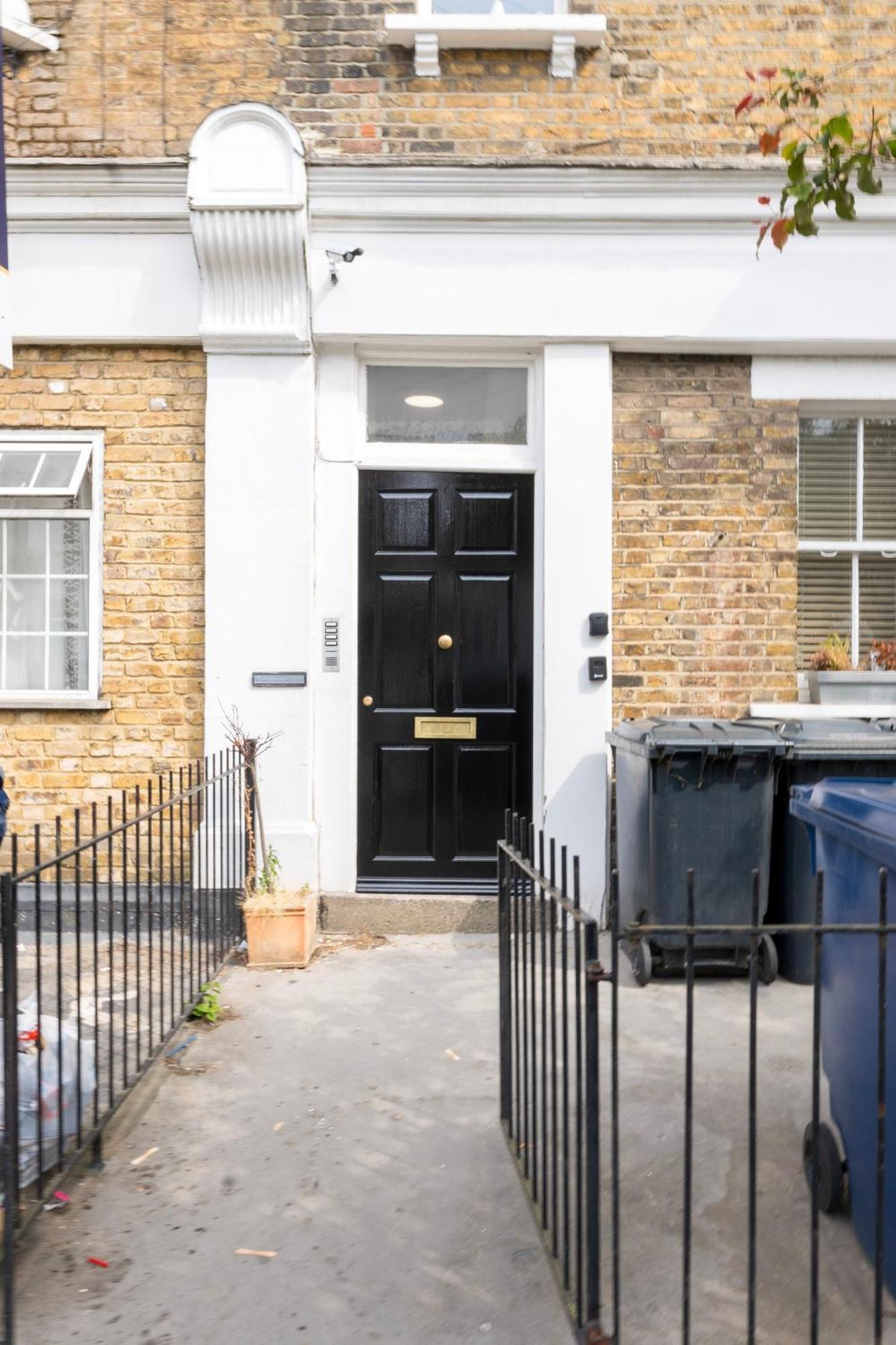 5C- Stylish Urban Retreat - Spacious 2 Bed Flat London Eksteriør billede