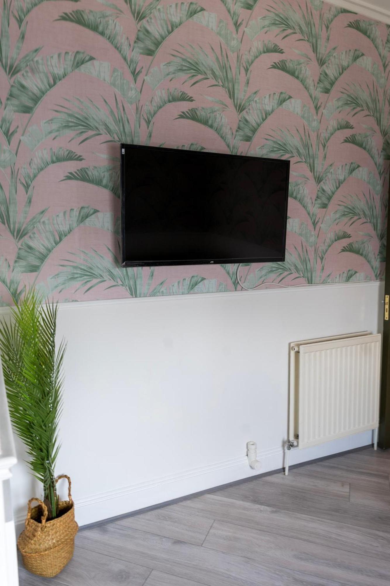 5C- Stylish Urban Retreat - Spacious 2 Bed Flat London Eksteriør billede